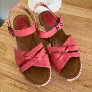 b.o.c. Coral Cross-Strap Ankle Buckle Sandals, Never Worn, No Tags, Spring Shoe